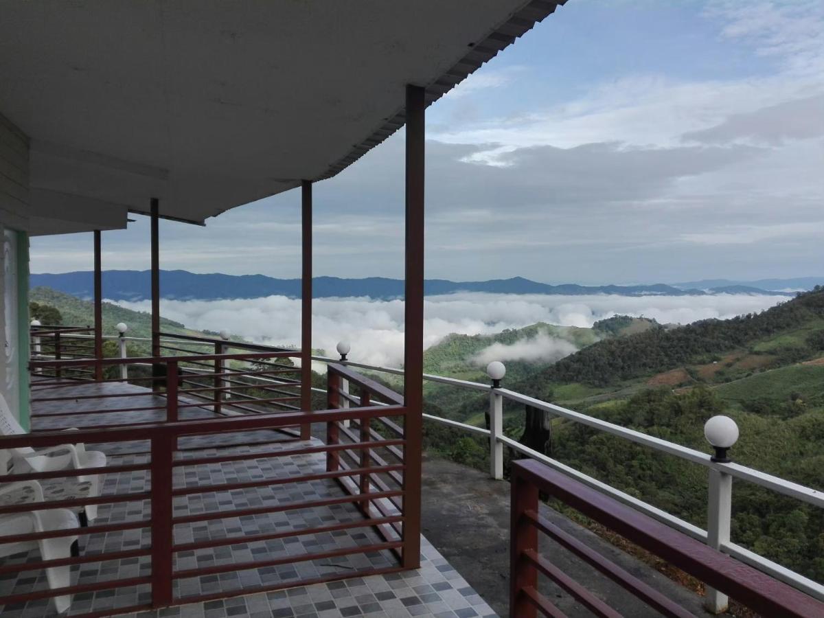 Ban Chomdoi Phatang Camping *